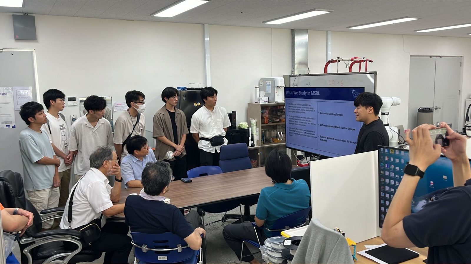 Lab Tour