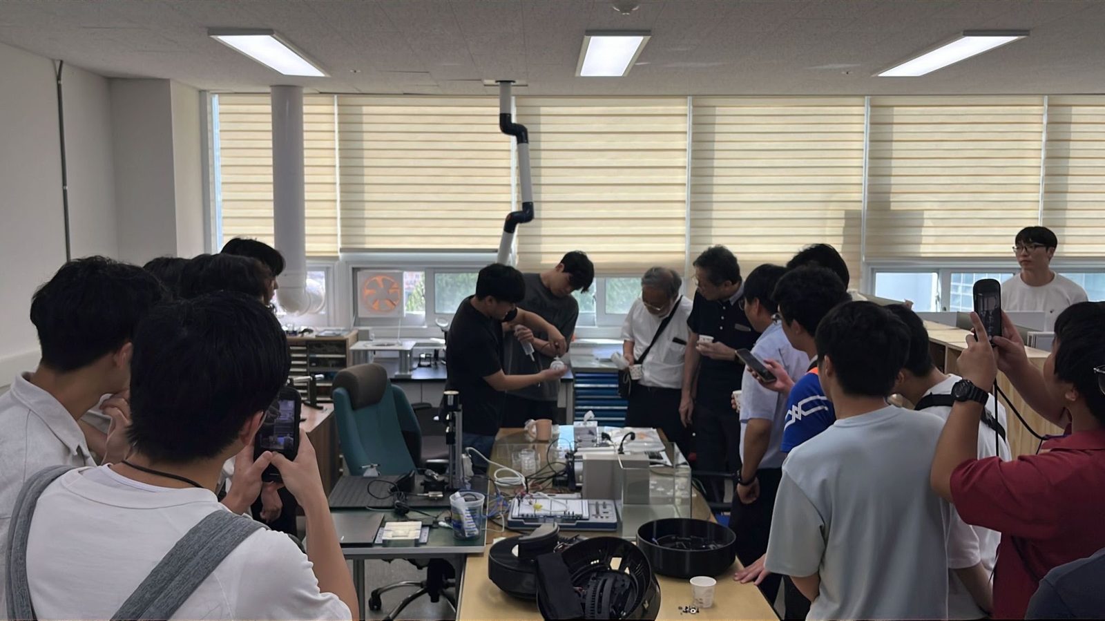 Lab Tour