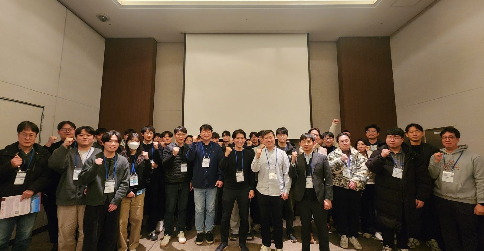 2026 한국로봇종합학술대회(KRoC)에 참가했습니다.